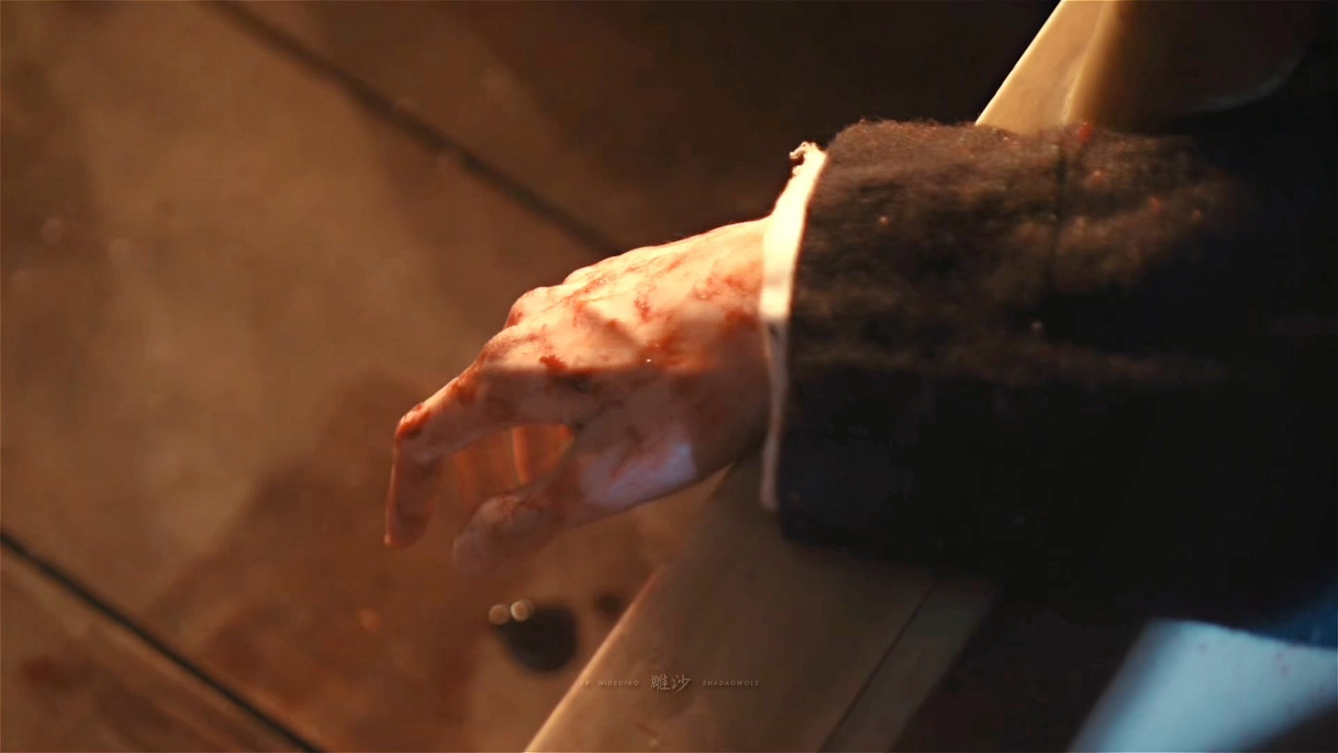 天呐脏脏包谢征这个流血的手🩸 逐玉开播