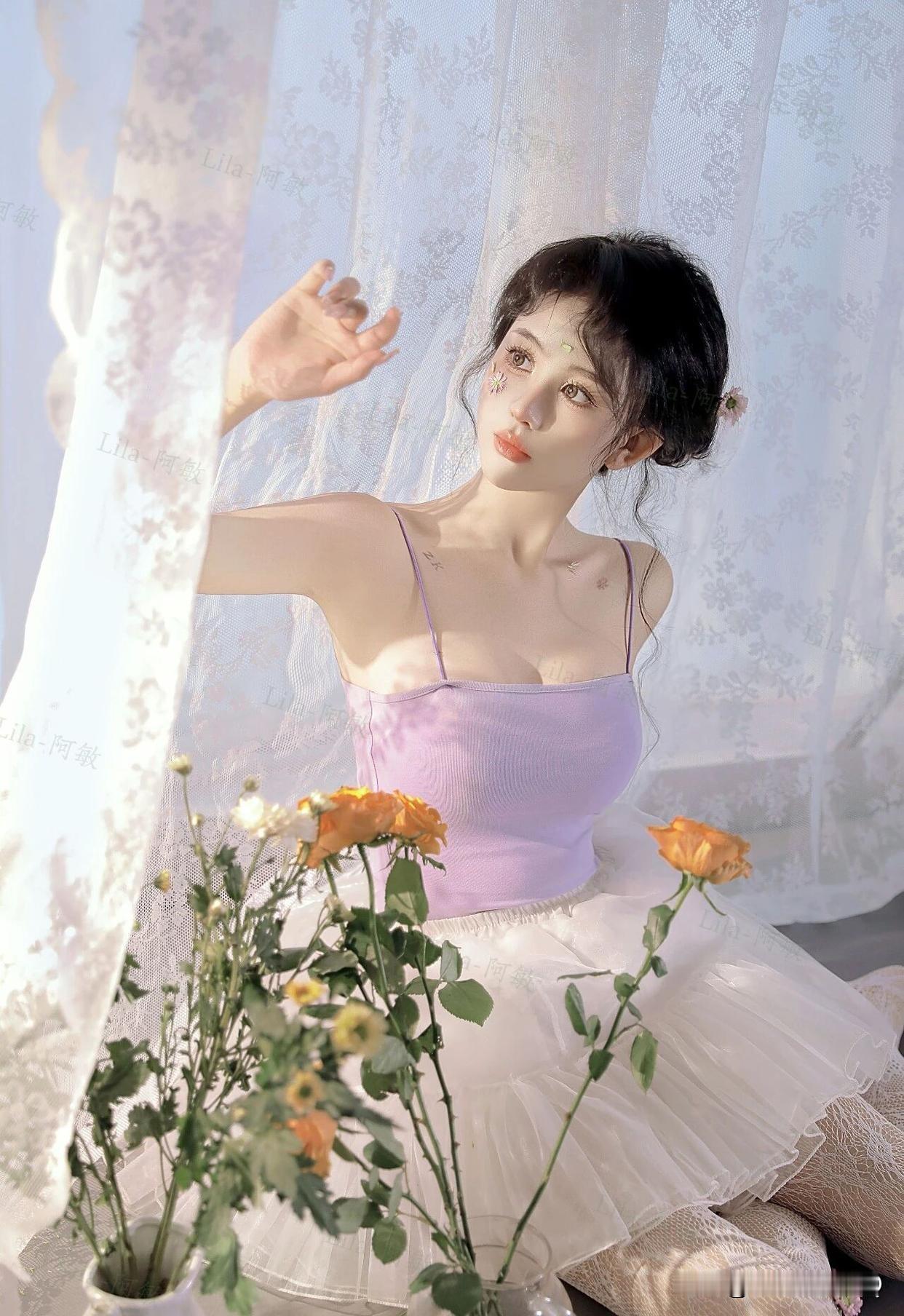 你不是我生命的避风港，而是与我并肩迎风的帆。因你，我愿成为更好的自己
温柔感女生