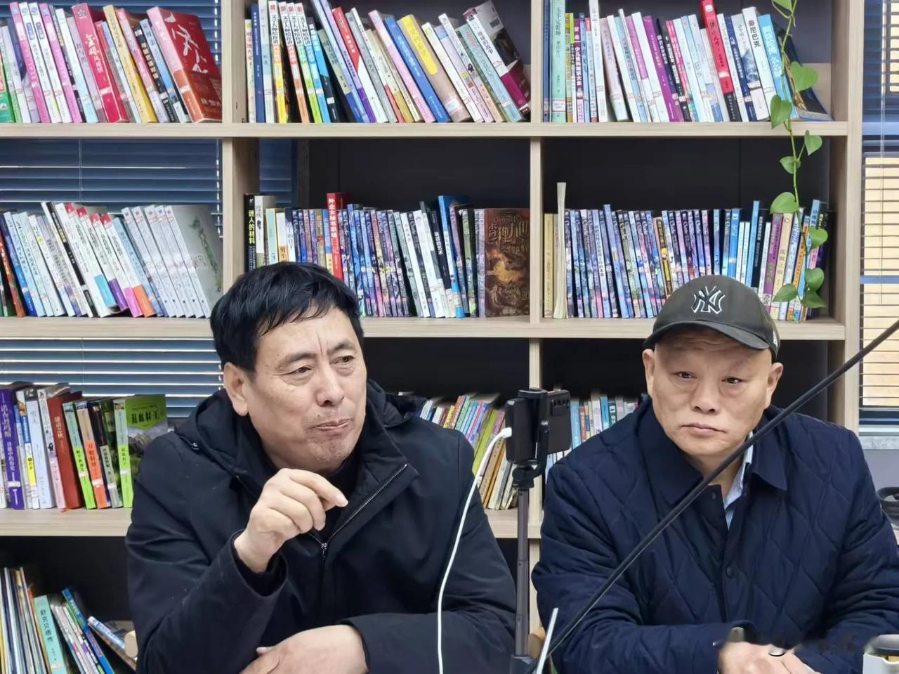 老师，你不觉得最近你媳妇的脾气有点大吗？原因是什么呢？有解决问题的办法吗？生活生
