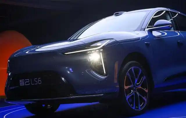 随着新能源汽车产业持续发展，用户也变得更加理性，对安全的重视程度将越来越高。
