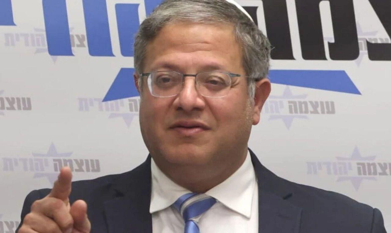 以色列安全部长要求拘留巴勒斯坦权力机构主席马哈茂德·阿巴斯

以色列安全部长本·