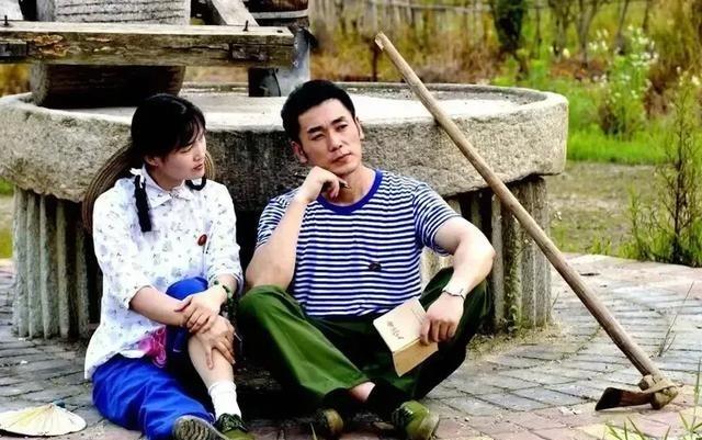 1972年，知青张援朝去看望干妹妹陈春玲，谁知，陈春玲红着脸说：“我这病，你娶我