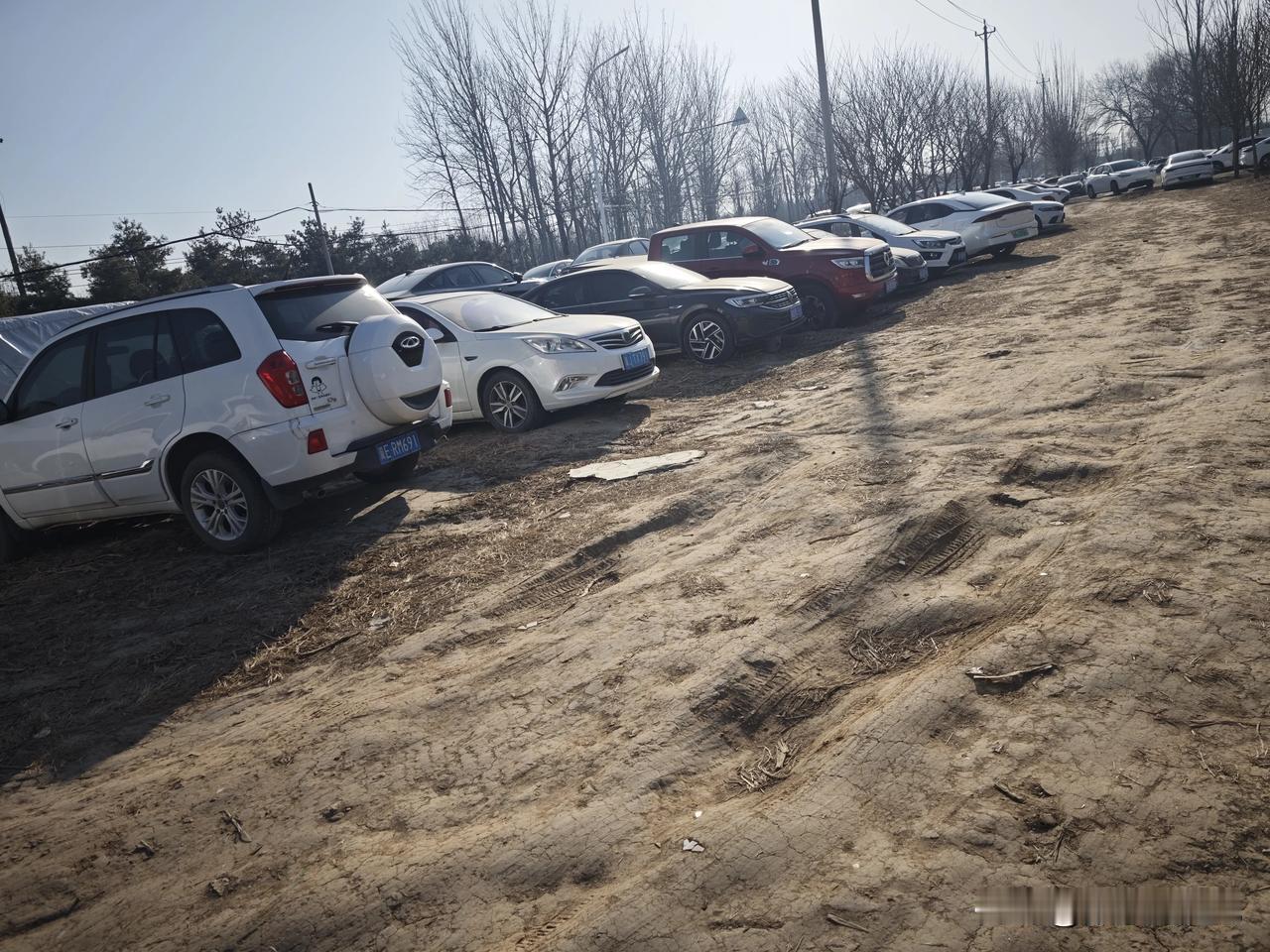 汽车涉水后这样的算什么故障呢？夏天老家雨水多，那次发大水，媳妇那个猛人，不看水深