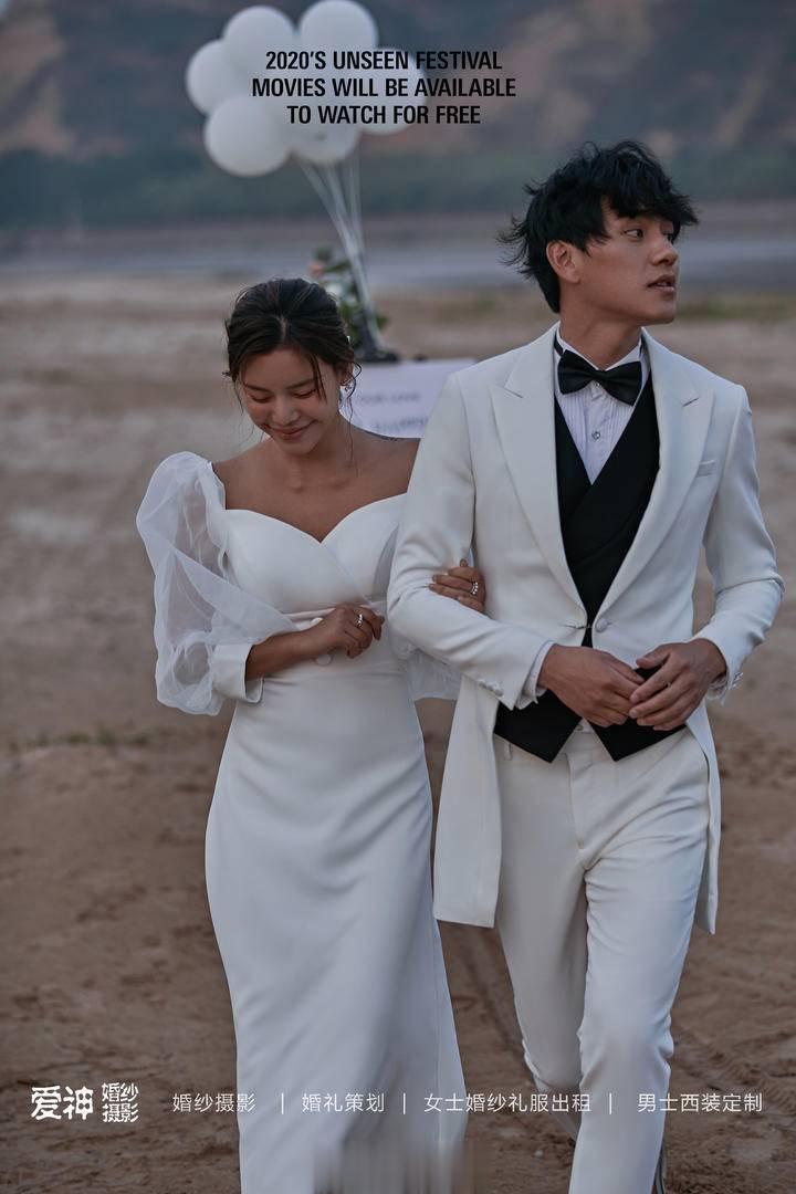 电影质感海边婚纱照 ​​​