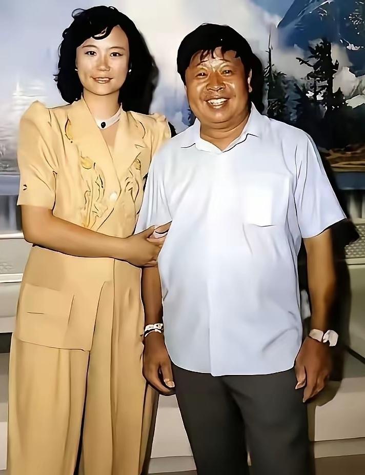 万万没有想到，这两个人竟然走到了一起！[震惊][震惊][震惊]
早前完全看不出交