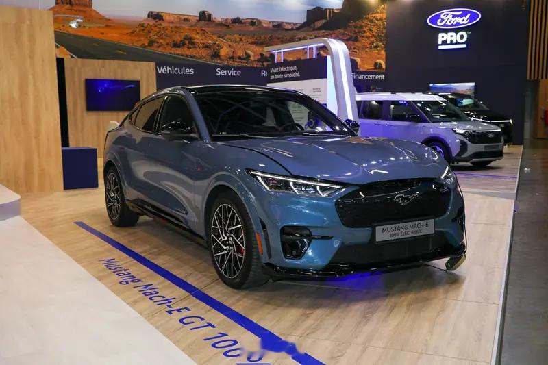 汽车情报局【福特召回超31万辆Mustang Mach-E 故障或致车门无法打开