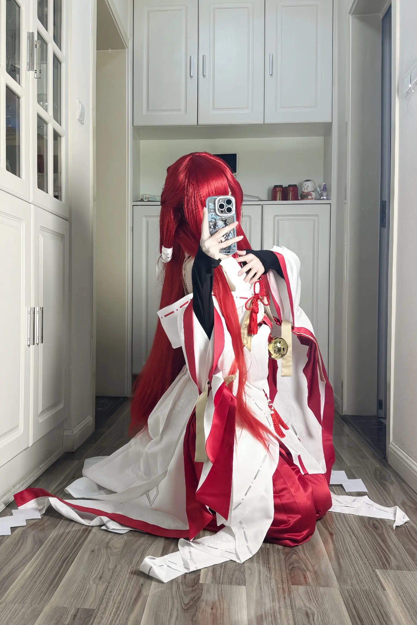 “4月24日，和Sakura去东京天空树。世界上最暖和的地方，在天空树的顶上”
“4月26日，和Sakura去明治神宫，有人在那里举办婚礼”
“4月25日，和Sakura去迪士尼。鬼屋很可怕，但是有Sakura在，所以不可怕”
“Sakura最好了”
