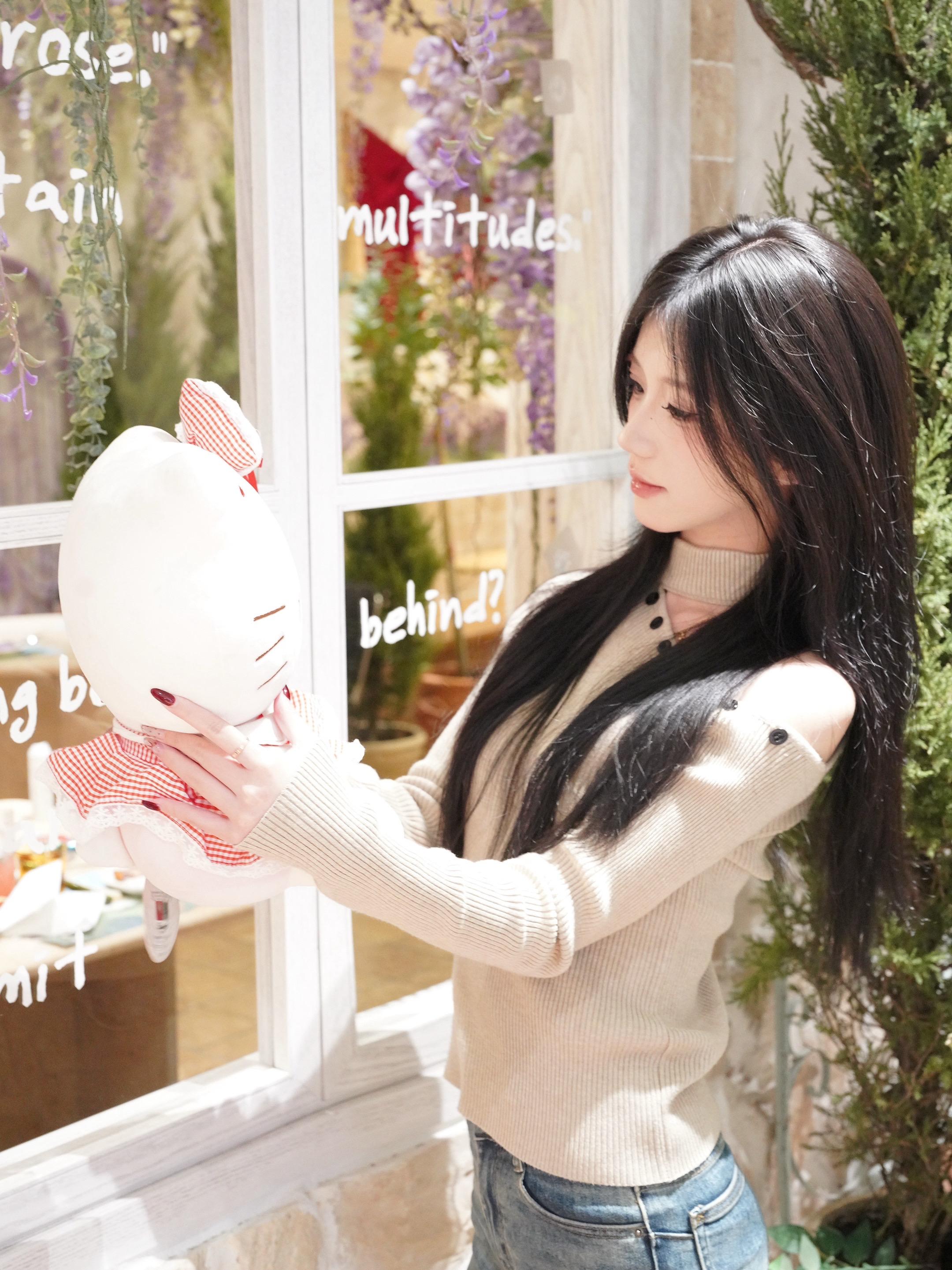 ♡˙𝗛𝗲𝗹𝗹𝗼 𝗞𝗶𝘁𝘁𝘆 🎀˖֢ ♡! ✧ꐑꐑ