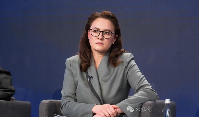 乌克兰政府在本案公开后就努力安抚支持者，总理斯维里登科表示将对包括能源公司在内的