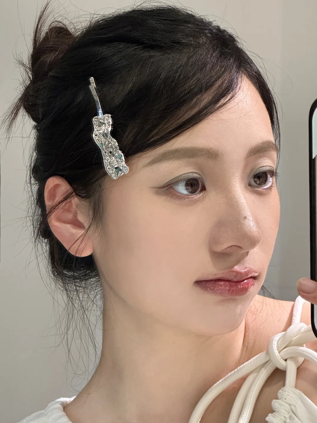 长相基础 配饰就不基础