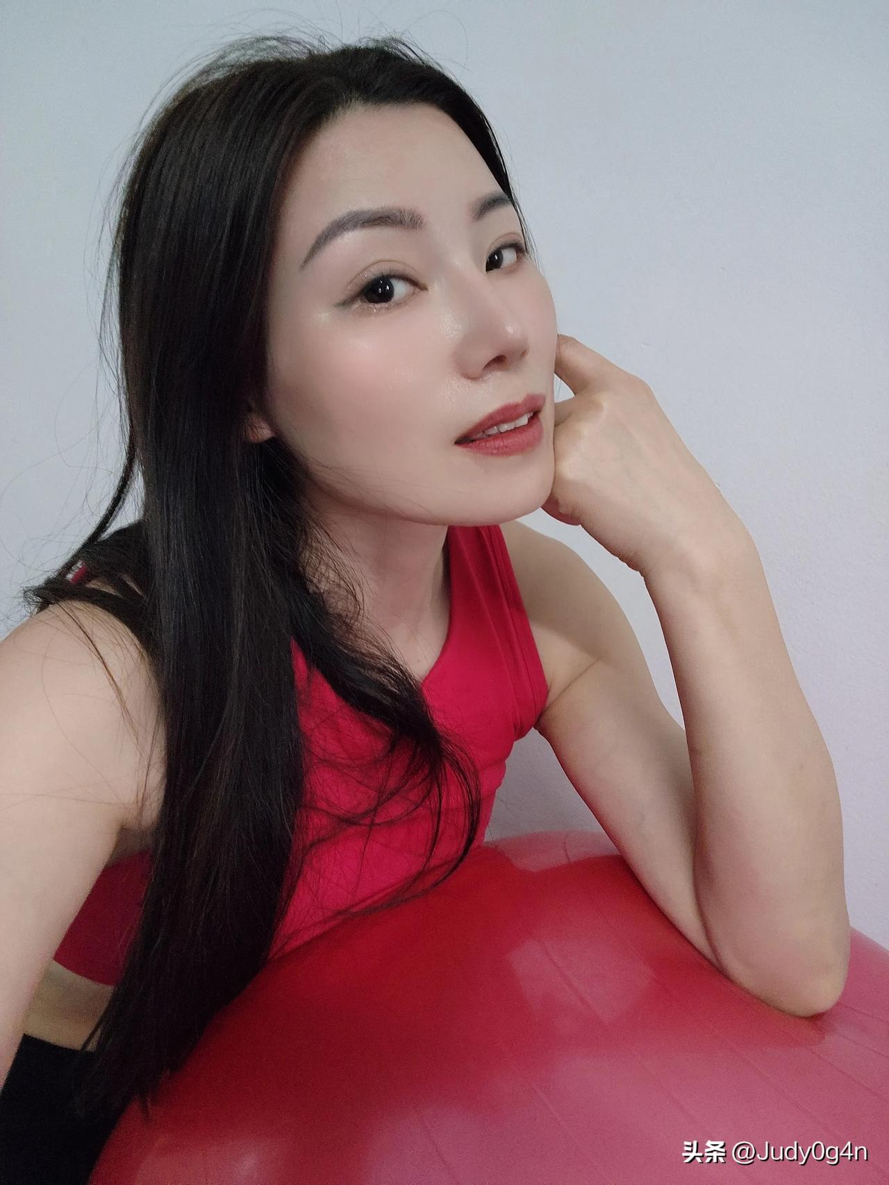 瑜伽路上一直在坚持