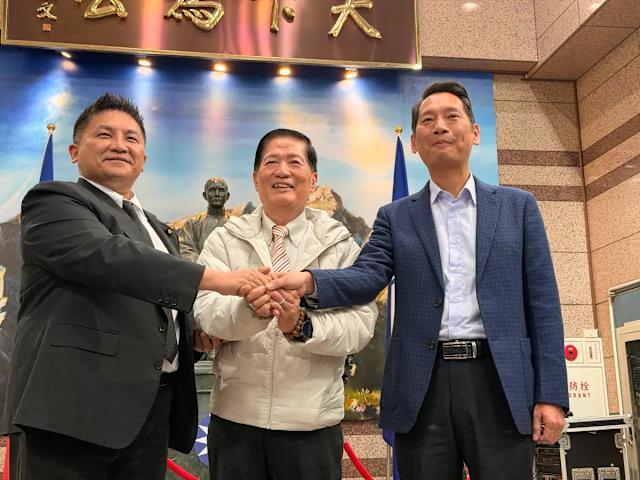 突发！国民党宜兰党部人事大换血，党部主委请辞 郑丽文慰留无果引关注

国民党今日