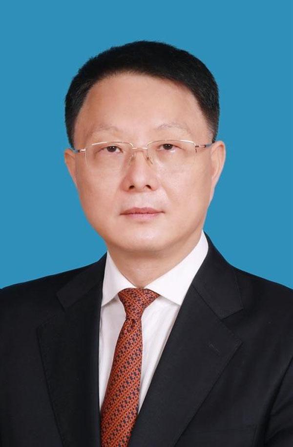 达州，退休19个月的王洪波进馆

老王1964年出生，

工作履历从渠县，大竹到