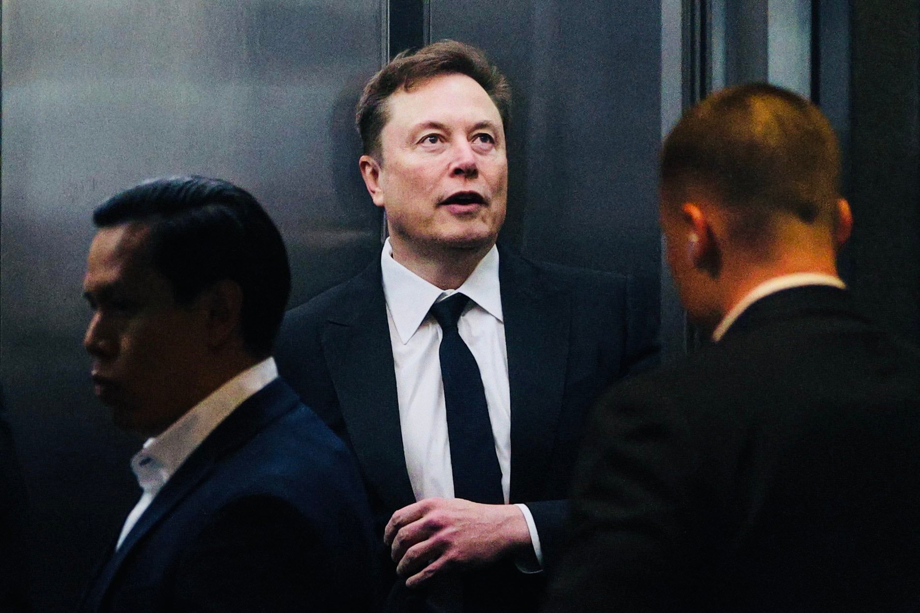 美国证券交易委员会（SEC）周一提交法庭文件，将以150万美元罚款和解针对马斯克