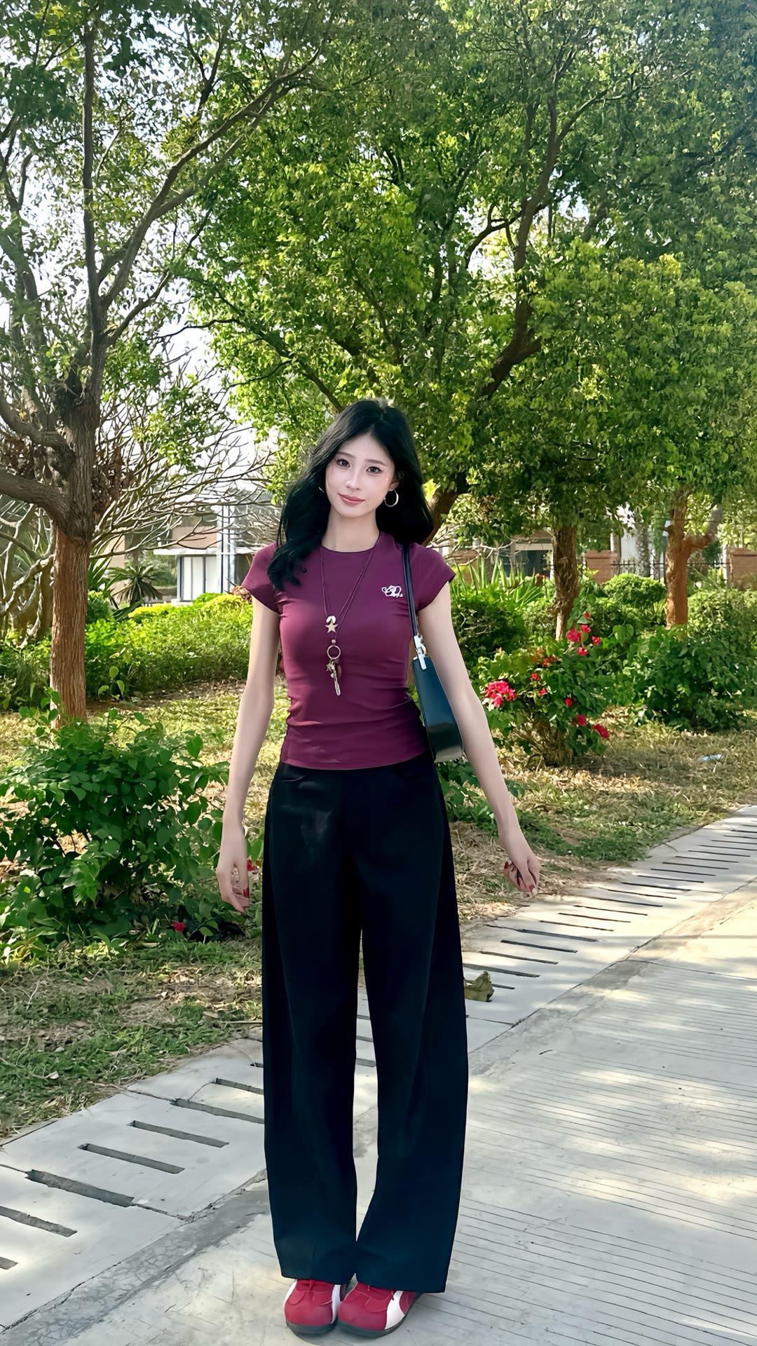 有哪些极简慵懒风格的女装推荐