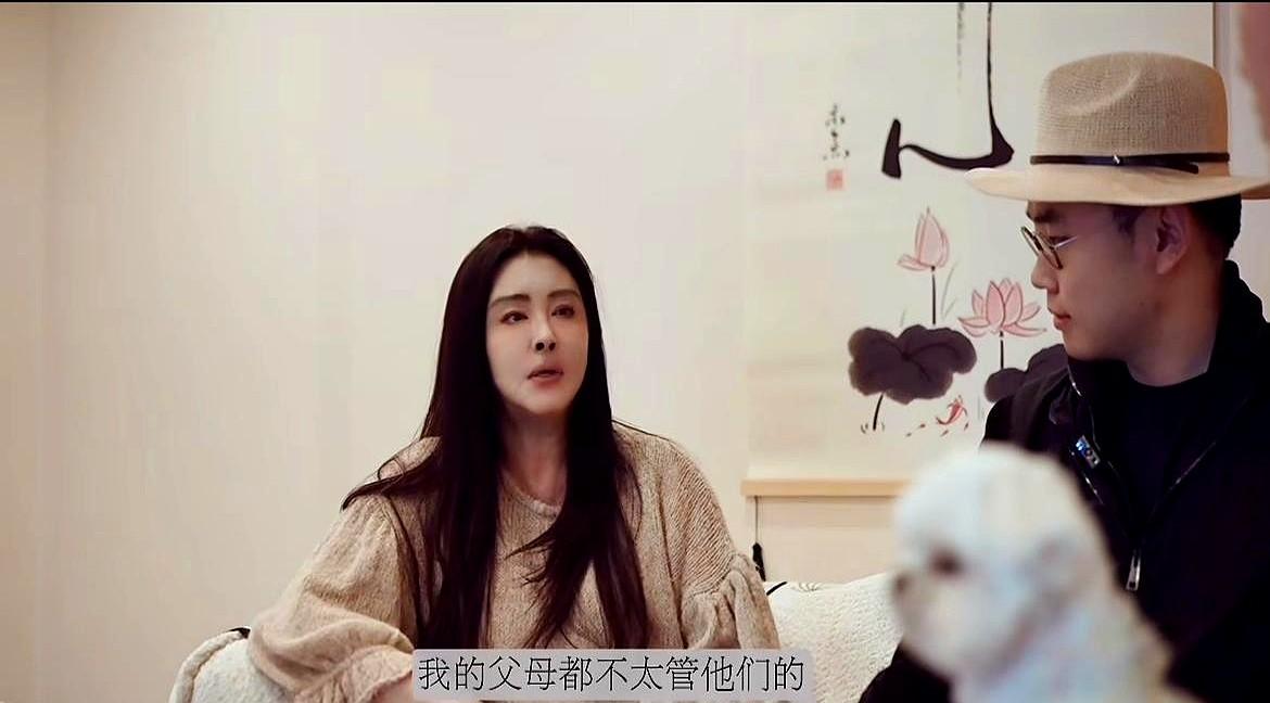 59岁的王祖贤，终于和“聂小倩”和解了。

她说，入行其实是为了“买妈妈的愿望”