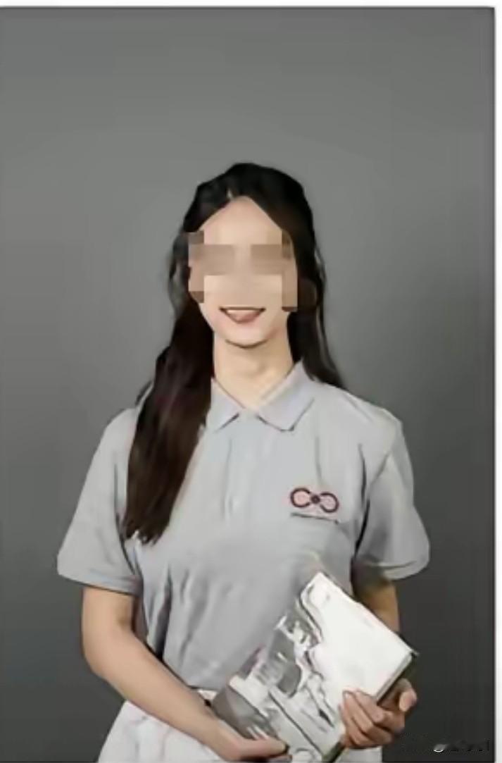 上海交大的这个女生怎么也没有想到区区5000块钱把自己弄的身败名裂。
我想说的是
