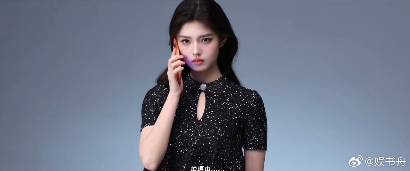 艾米小孩子才做选择艾米大花气质初显 自带大花气场的新生代！不局限一种人生答案，艾