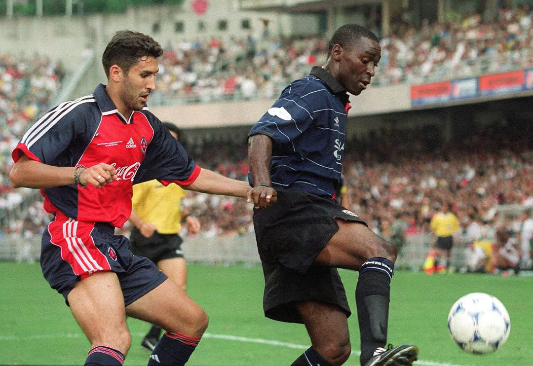 經典回眸- 1999年曼聯訪港🆚南華高尼路「人盯人」安迪高爾細說經典