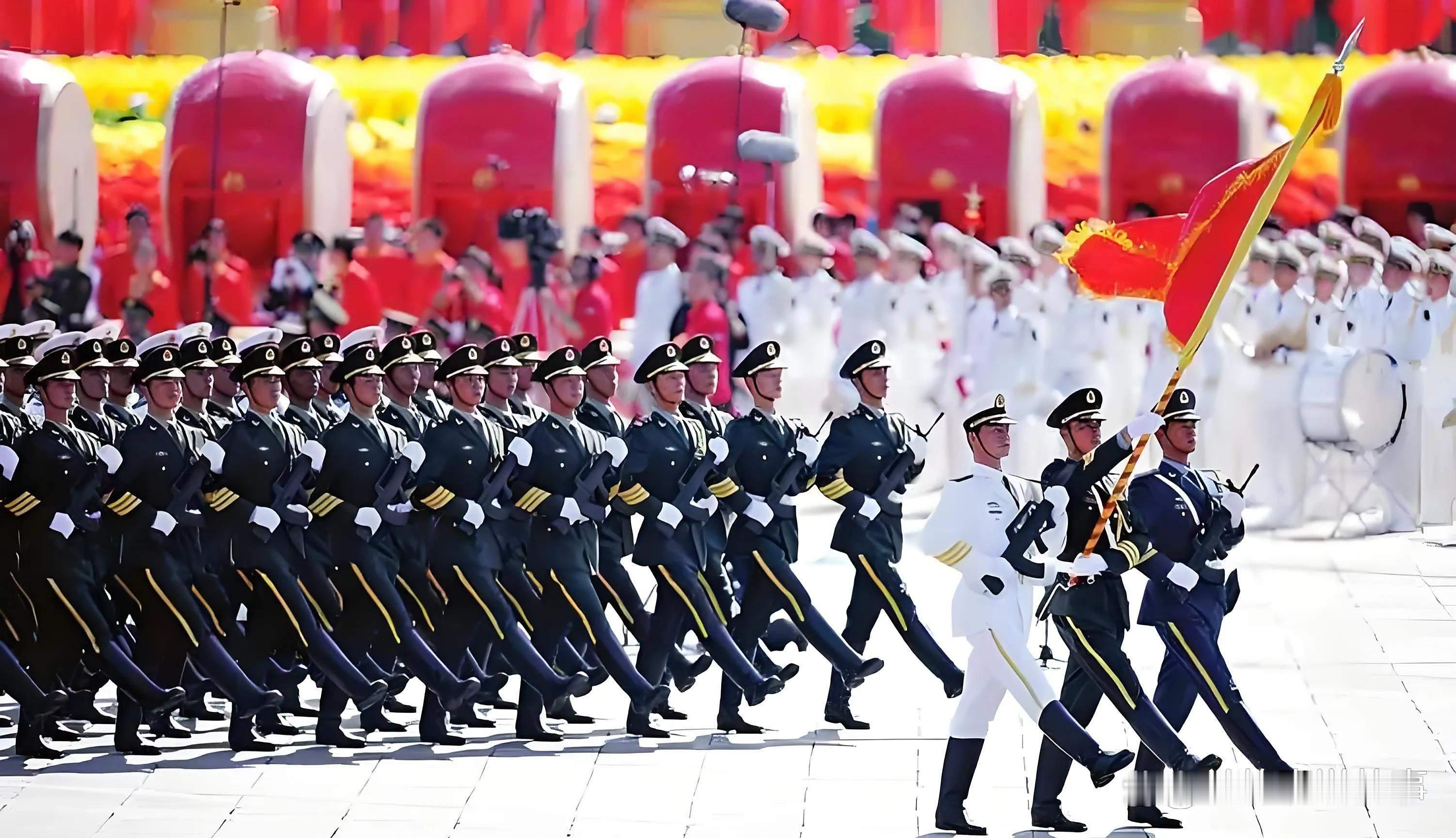 九三盛大阅兵 当前，美网2025 那也得让路啊。我的观看节奏是：全程紧盯阅兵，偶