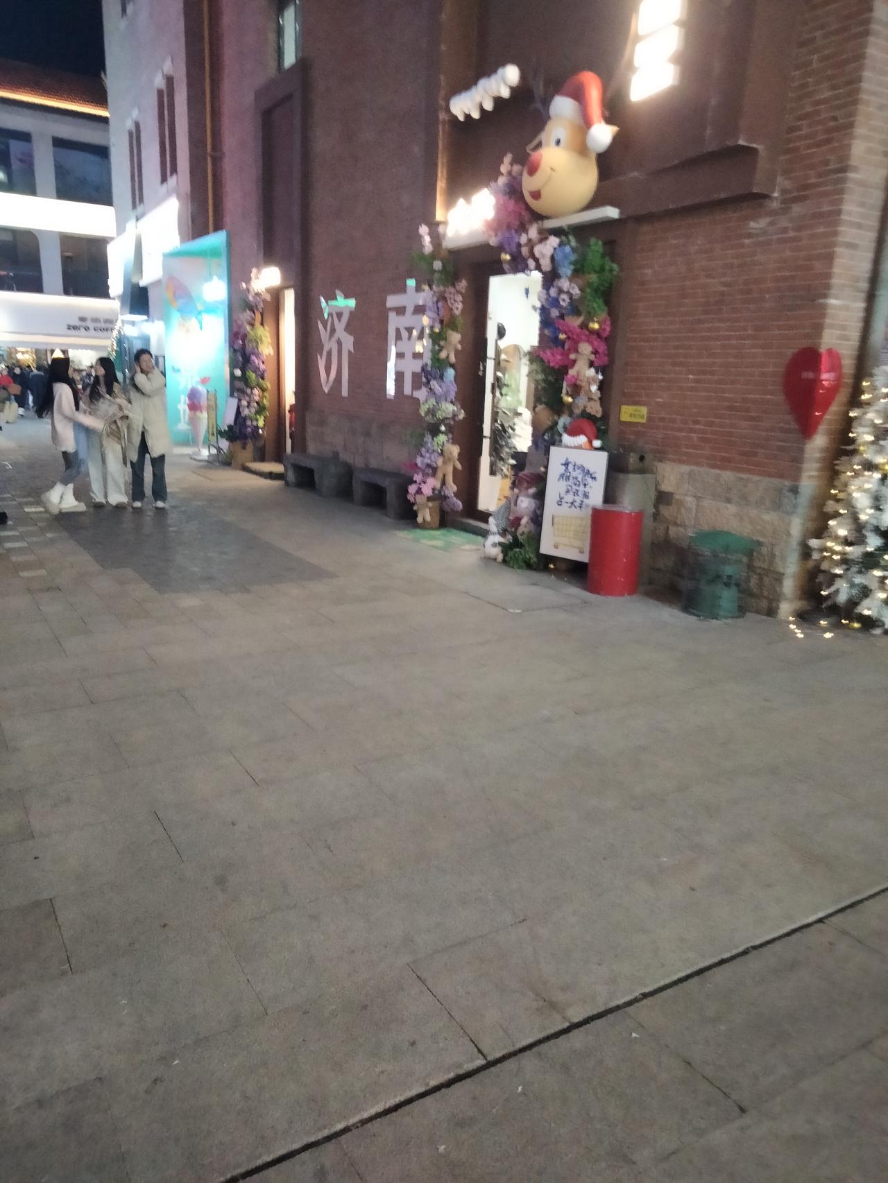 我攒了好多温柔，只等见面时，一股脑都给你。