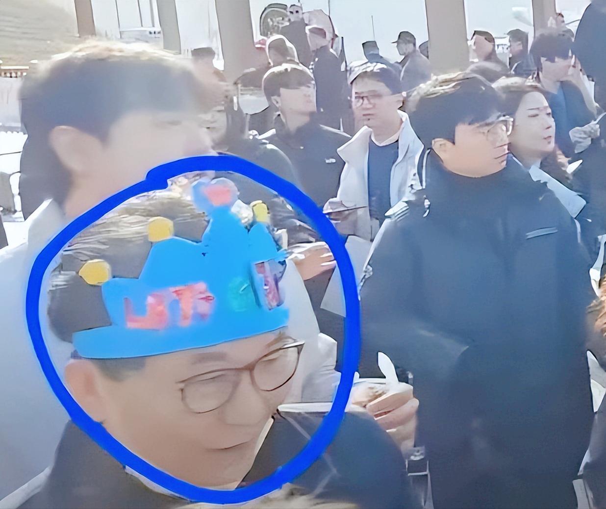 韩国总统李在明遇刺案时隔两年再爆猛料，韩国国家情报院的调查实锤了。
 
这名持刀