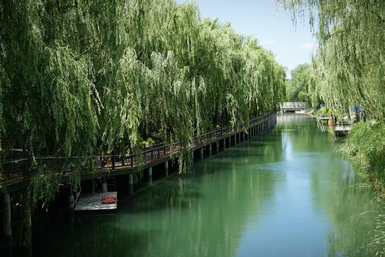 就事论事，少谈情绪与对错！
也许是亲人，也许是朋友，也许是曾经的同事，也许是很要