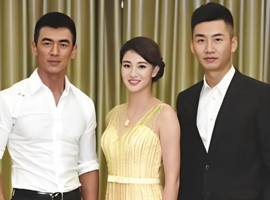 2004年，演员任天野突然接到大11岁继母的电话：“天野，我怀了你爸的宝宝，他却