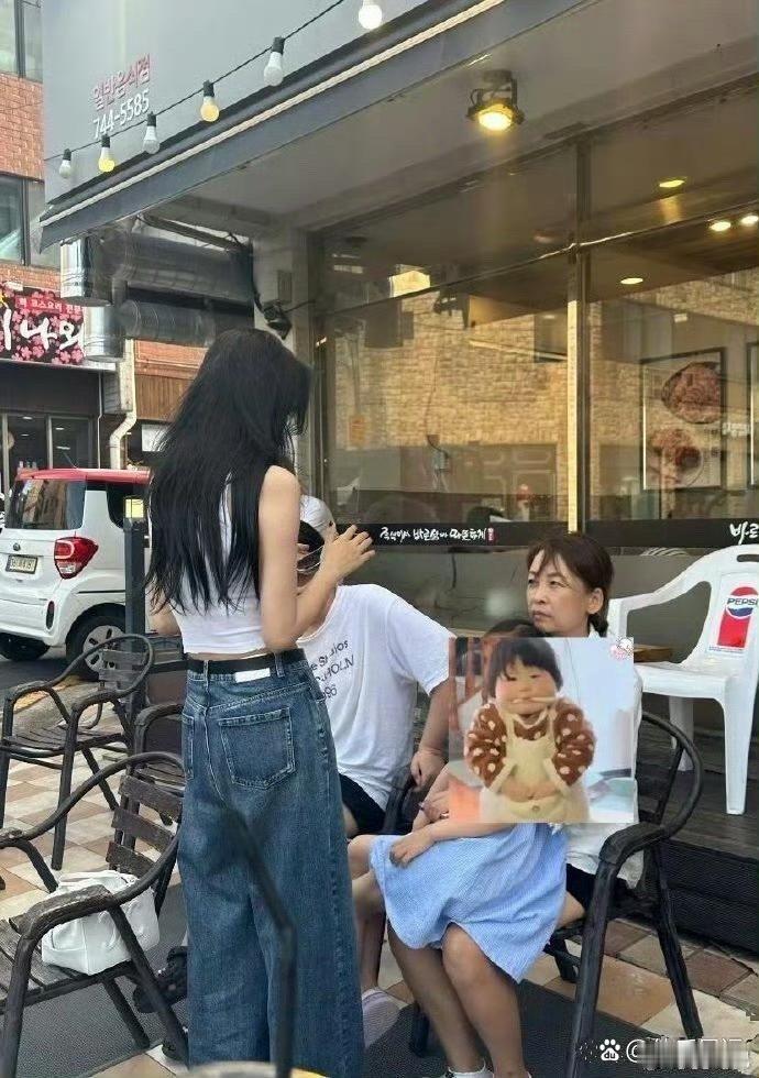孙怡近期露面，身形略显丰腴，带娃辛劳可见一斑 ​​​