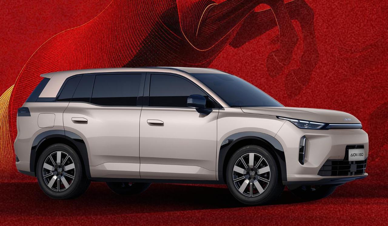 每日通勤几十公里的用户，会发现210公里纯电续航足以支撑数日无需充电。AION 