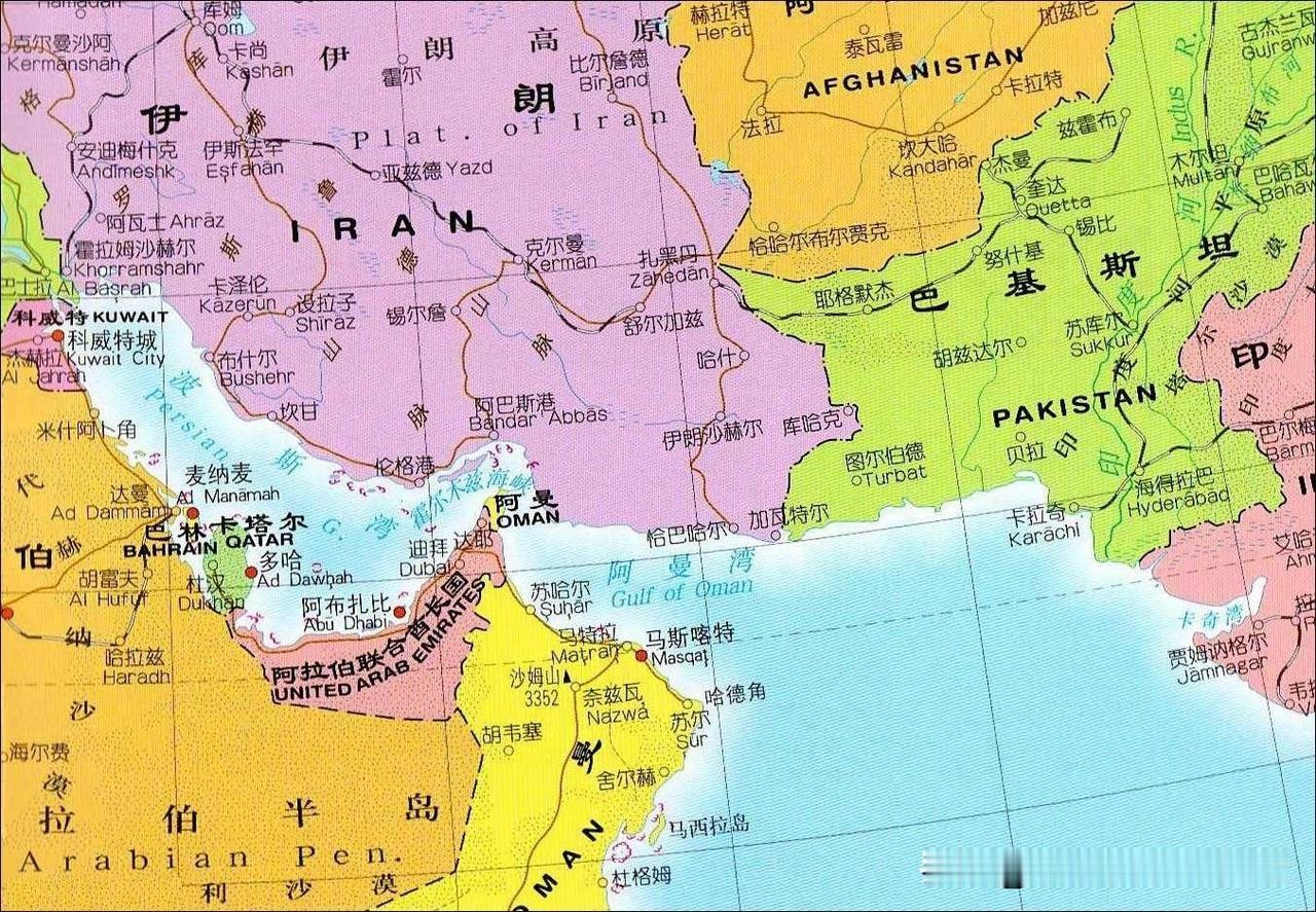 ，作为波斯湾唯一出海口，这里承担着全球25%-34%海运石油、19%液化天然气L