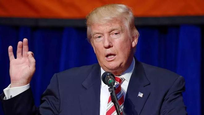 特朗普再次掀起风波，这次他直接戳破了窗户纸。他表示，台湾那边需要我们的庇护，但他