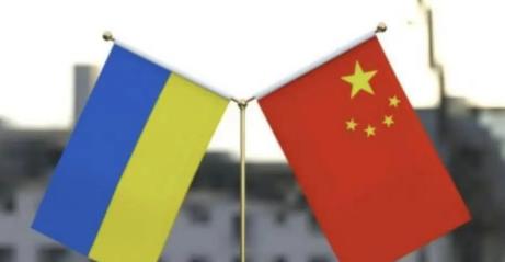 世界上最厉害的两个国家，中国和乌克兰。放眼全球，只有中国能把一手烂得不能再烂的牌