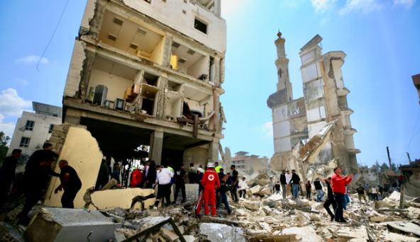 以色列这波操作玩到了新高度，说好的停火当空气，转头就对黎巴嫩下死手，把“双面人”