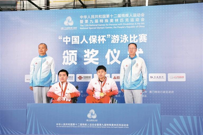 宝安17岁小将任昱霄加冕五金王