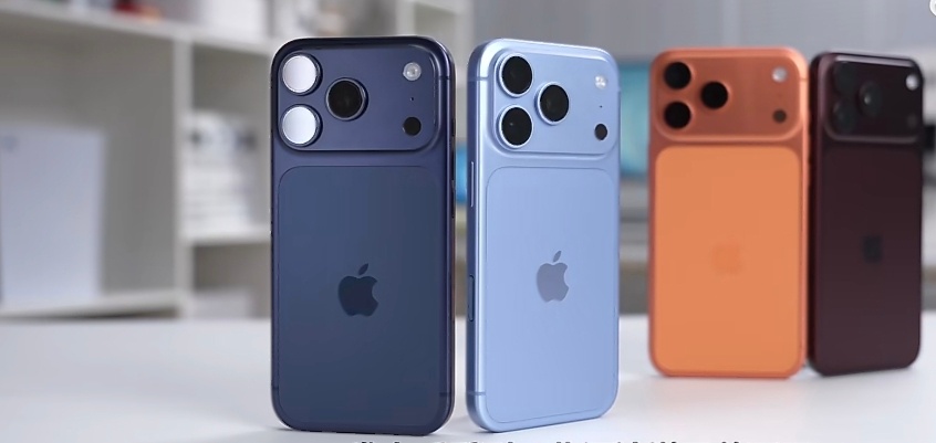 突然发现iPhone18 Pro冰川蓝配色挺好看的，有些后悔选酒红色了啊！😱i