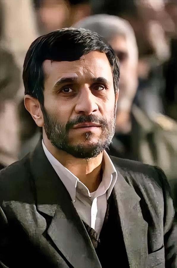 以前小看你了！3月3日，伊朗伊斯兰革命卫队宣布：当天一大早他们用20架无人机和3