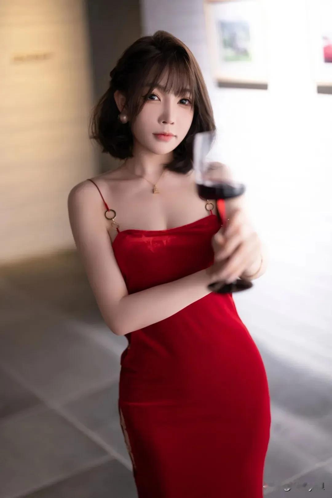 #什么样的美女能惊艳到你#
#迷人的极品身材# #好身材性感女神# #性感翘臀完