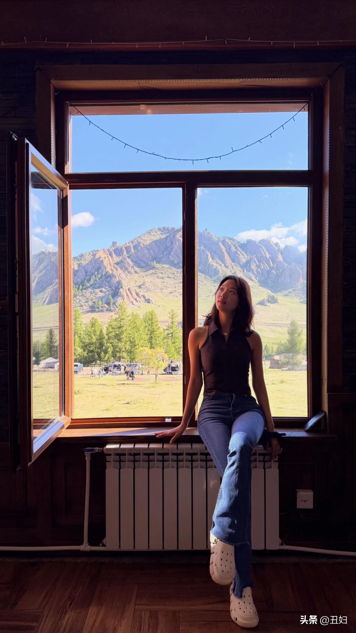 什么样的女性，最有味道知性的女性，充满智慧的吸引力。