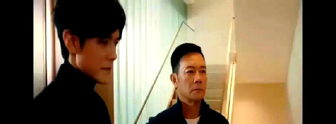 沈星把“骨气”写在脸上，梁丹宁把算盘揣进心里。
父亲咽气前五分钟，沈星摔门；梁丹