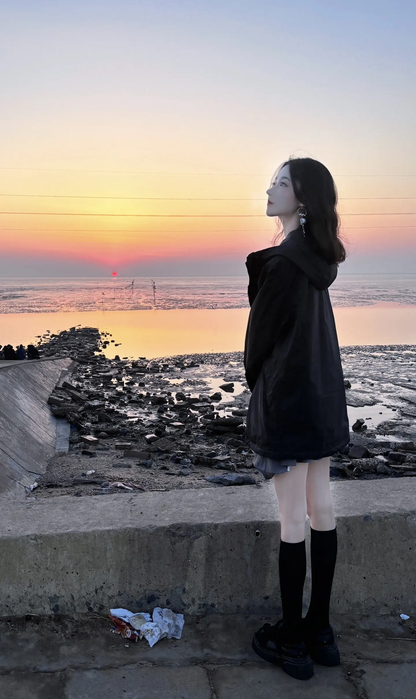 我们无法判断一个瞬间的价值 直到它成为回忆