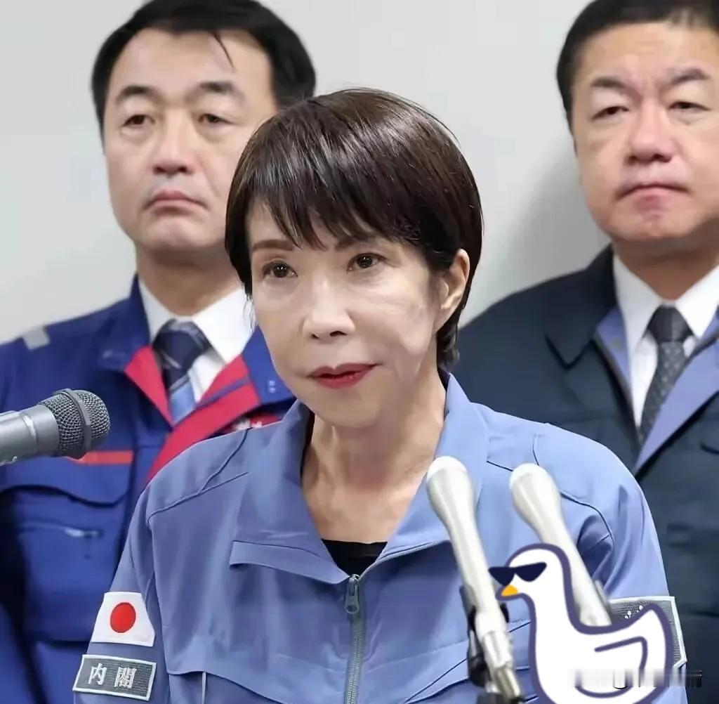 日本偷买俄罗斯石油！

5月2日，一则有意思的消息传来：日本经济产业省的官员正式