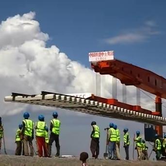 太扎心！中国给非洲建电网、铺基站、造手机，当地人刷着中国设备，却被西方舆论带偏骂