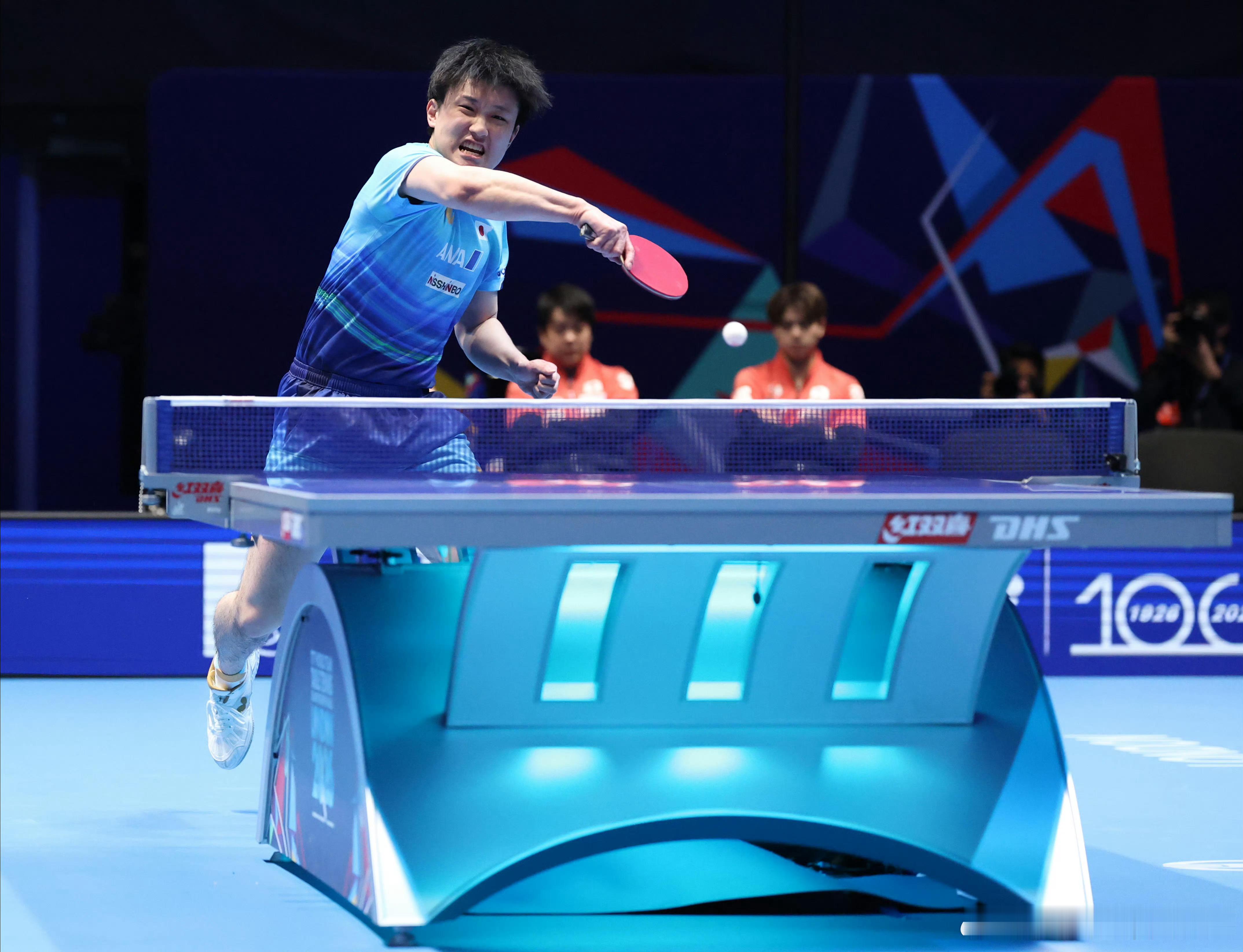 张本智和张本智和2026年伦敦世乒赛 男团QF图片📷P1-3：cr.新华社 P
