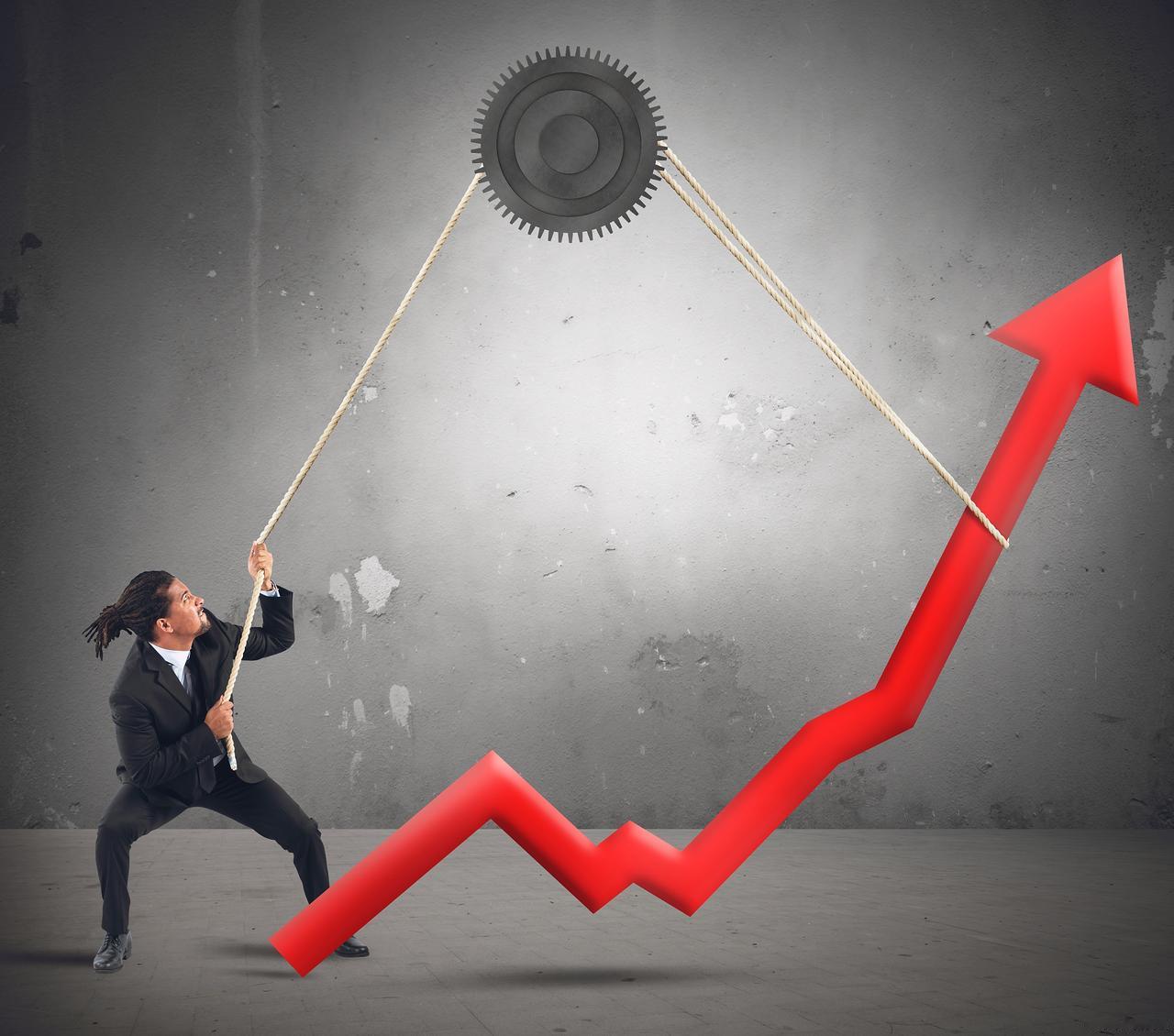 炒股几个小技巧
       炒股有诸多实用技巧。
     “只做上升趋势，不