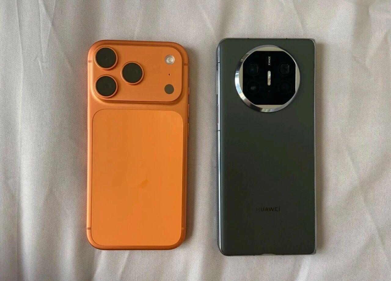 苹果华为双持才是最终归宿吧日常玩手机用苹果，处理工作用折叠屏，还是很方便的，你们