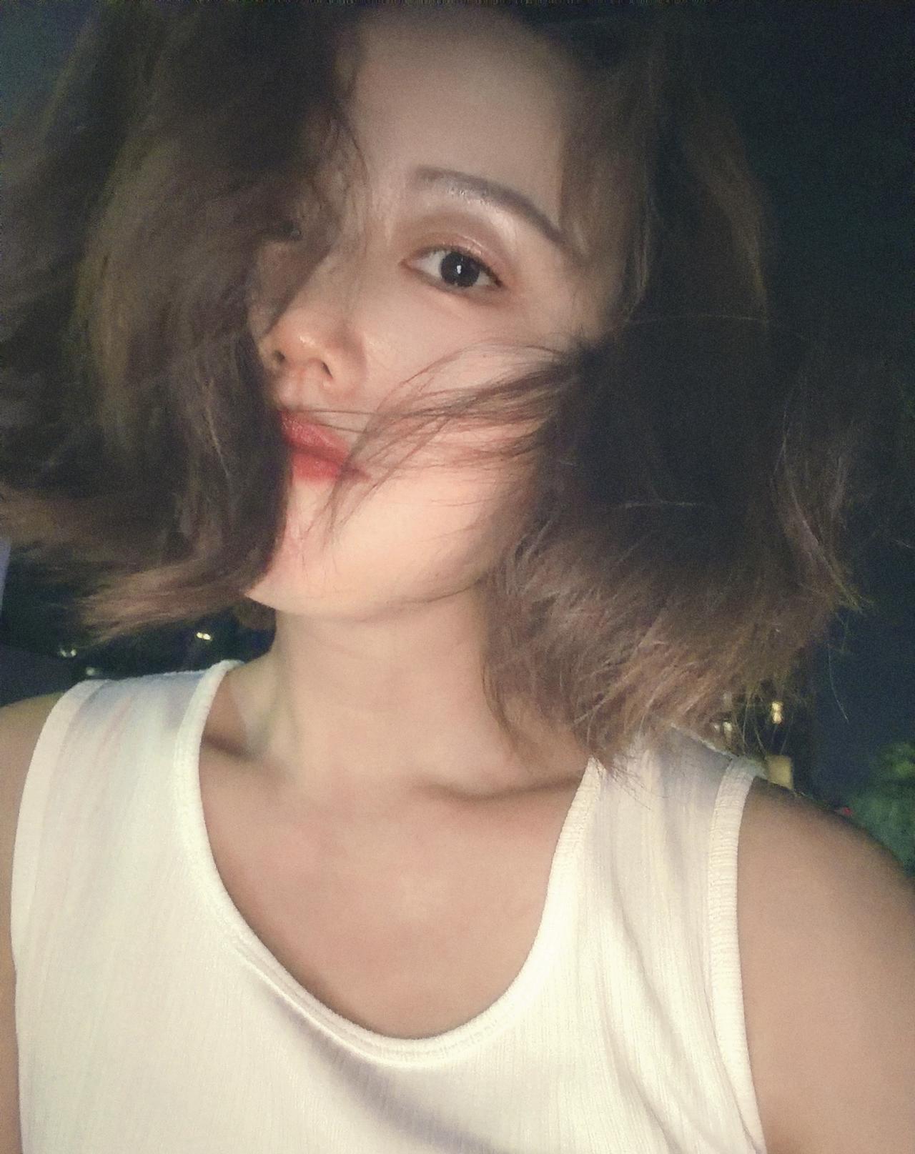 晚风赴秋，与秋日慢慢相逢。