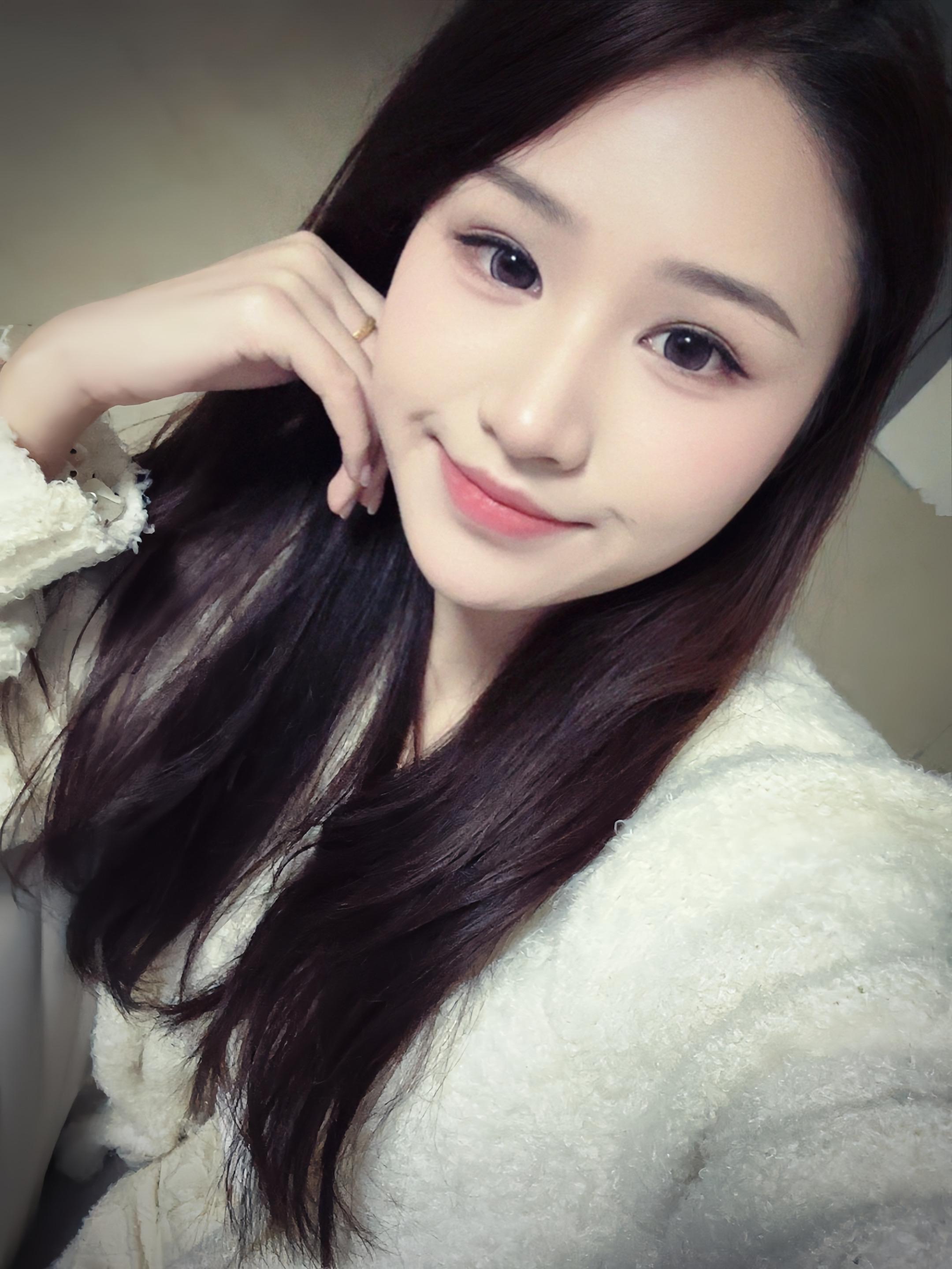 性格十分恶劣 但胜在了脸乖