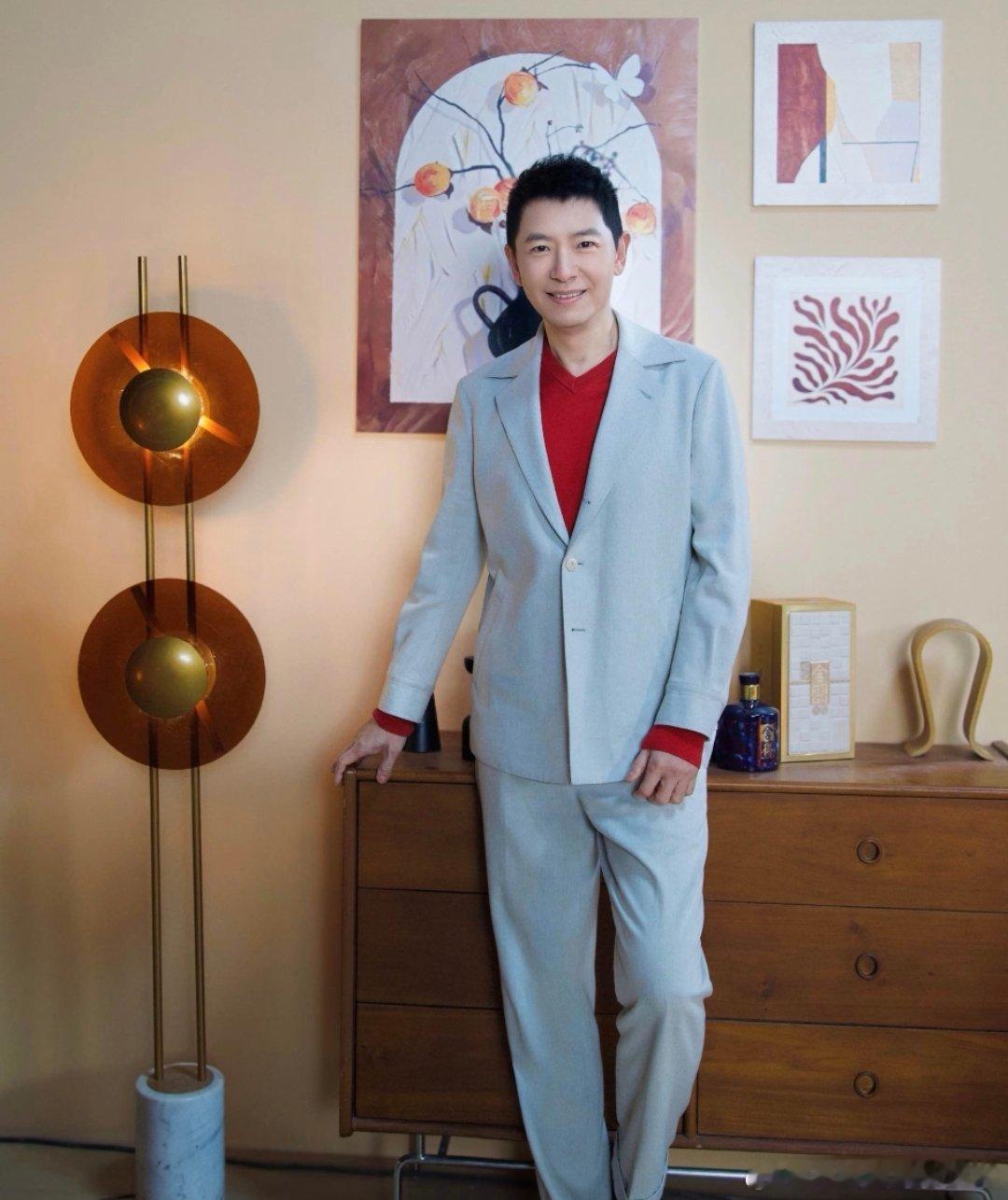 播主赛道让戴军闯进来了不愧是戴军，靠着名场面成功翻红返场，这次又闯进关注流大会，