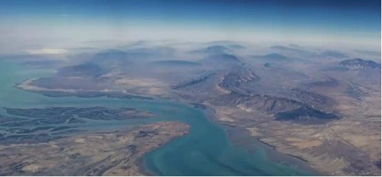 一段以军施暴视频，让韩国总统李在明与以色列陷入外交摩擦。2026年4月，李在明转